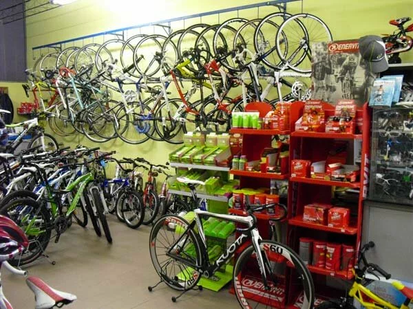 negozio pedala sport - interno